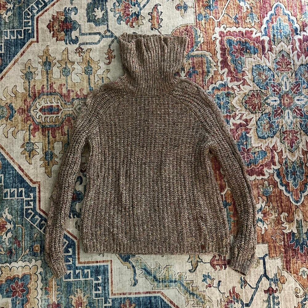 Tan abercrombie fitch turtleneck
